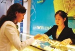 Giá vàng hôm nay: Tin tức nào khiến giá vàng xuống thấp